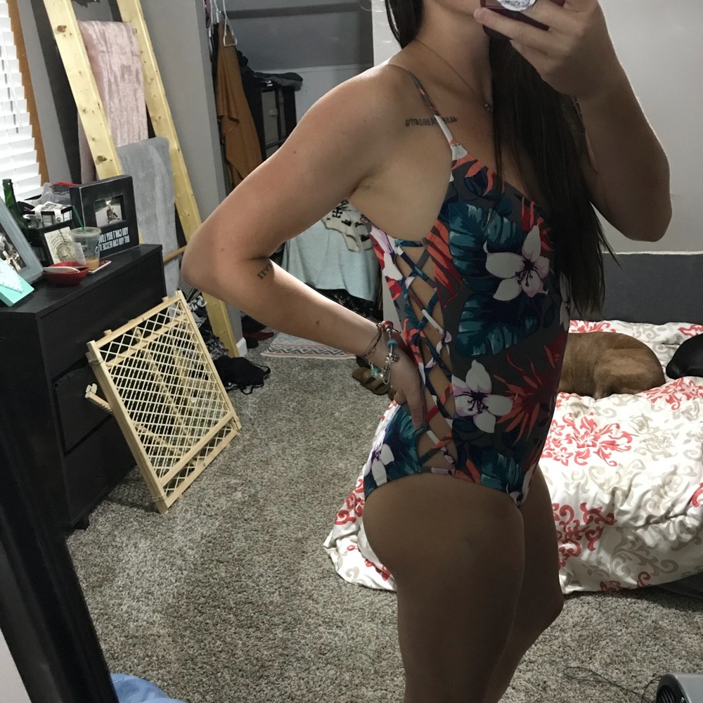 Bathing suit